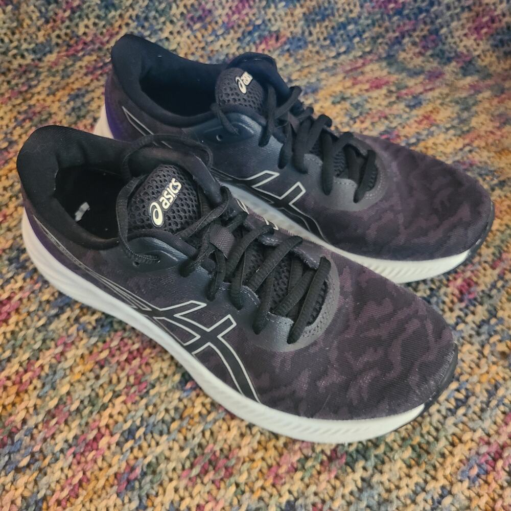 Asics Gel Excite 8 Running Sneakers Womens 7.5 Black 1012B085‎